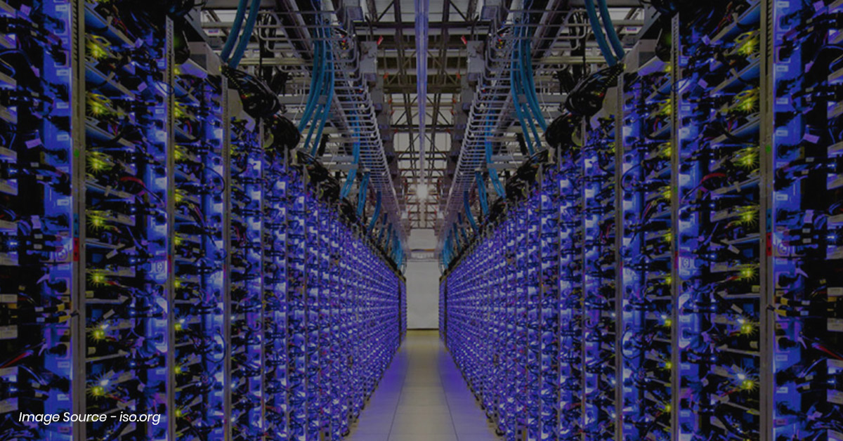 DApps are based on a decentralized database in contrast to a centralized database of the internet. An image of the central servers of Google.